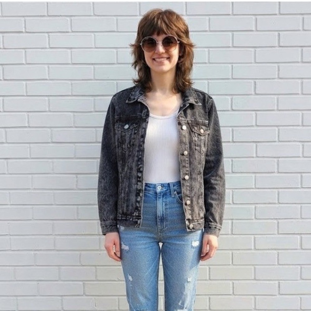 Old Navy Boyfriend Denim Jacket Womens XS Black Acid Wash Oversize Rock Grunge